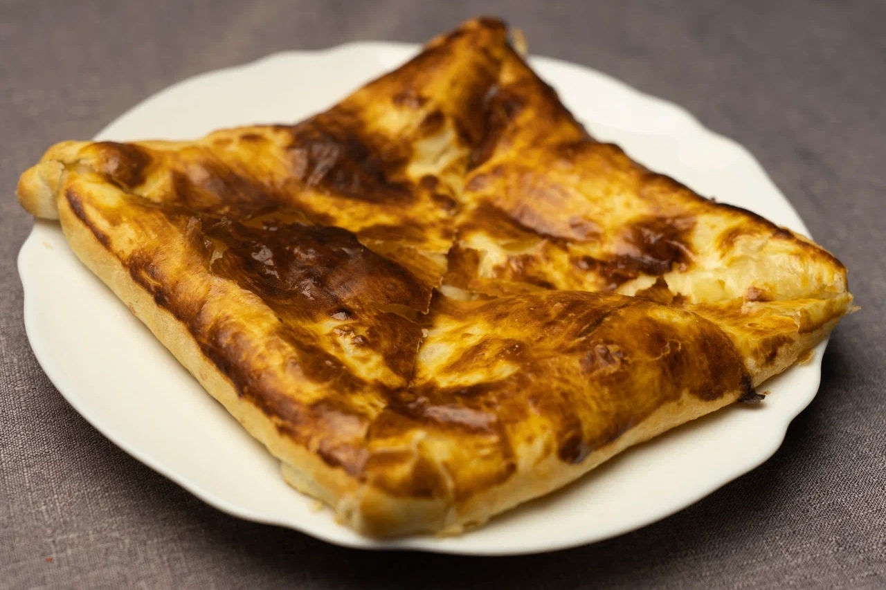 Слоеный хачапури